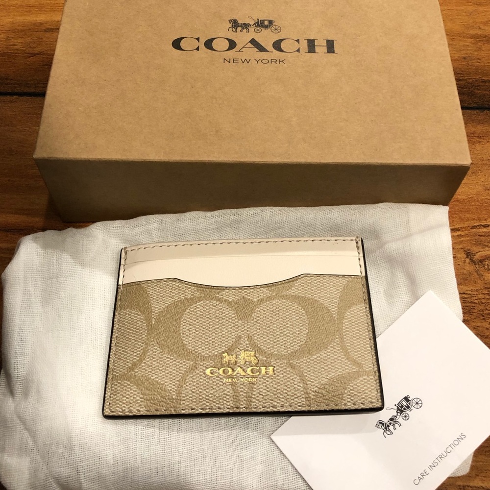 Coach credit card holder